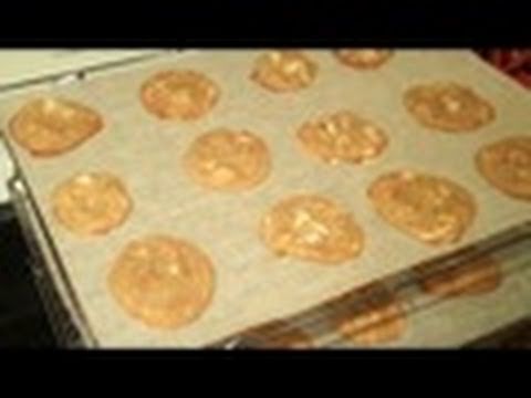 White Chocolate Macadamia Nut Cookies: Cookie Jar #13