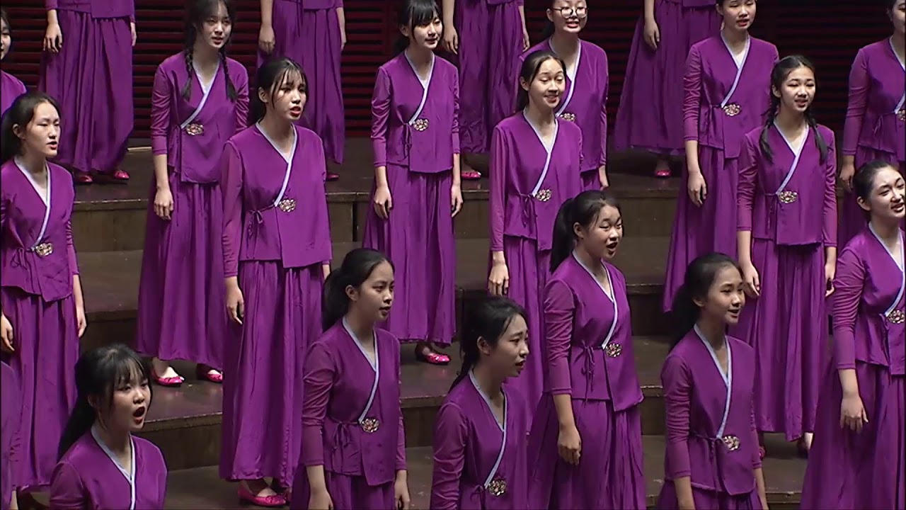 The Water Dance of Lluvia (雨之水舞)