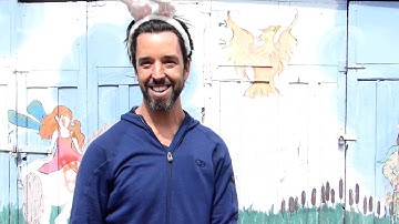 Beginner Poi Lesson: poi-fu arms split time same direction