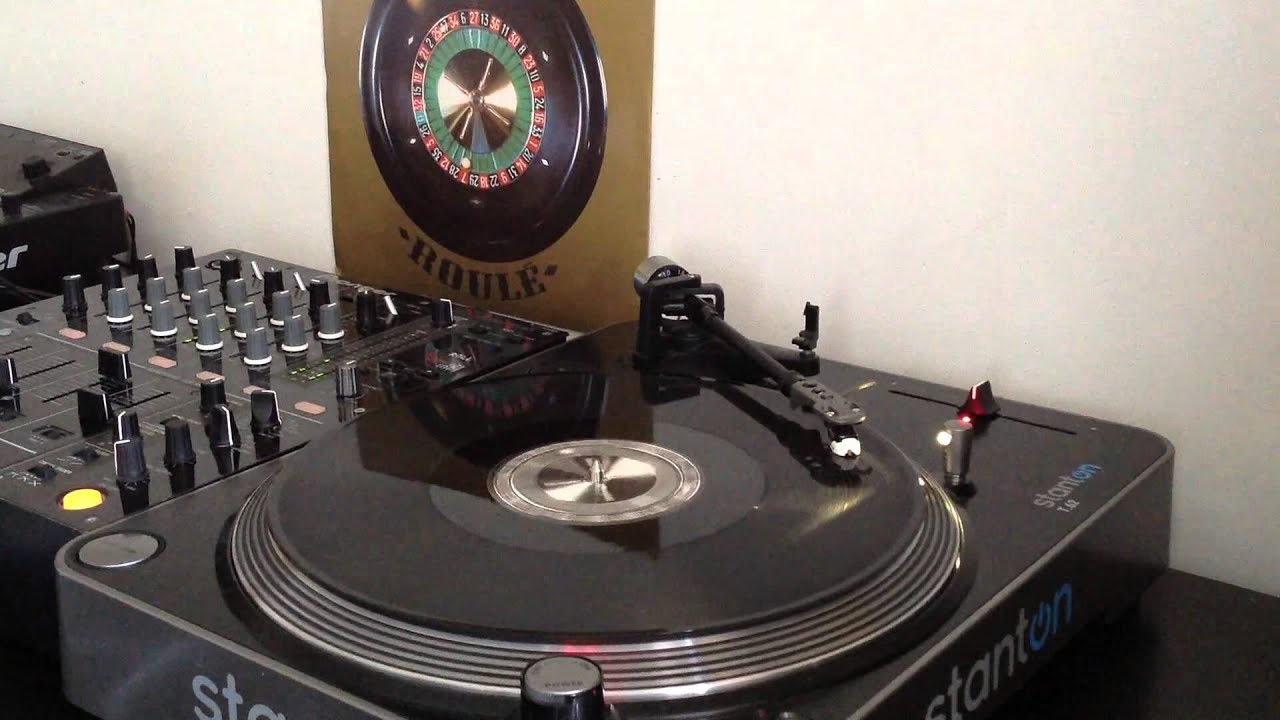 Romanthony – Hold On (Classic Vocal) [Roulé 307] - YouTube
