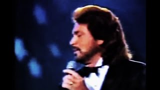 Engelbert Humperdinck - Release Me - Live 1988 chords