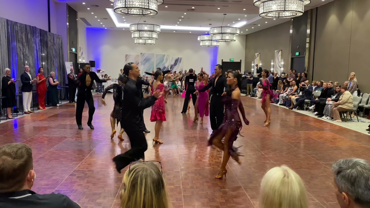 Peter daskalov and Zia James, cha cha, first round