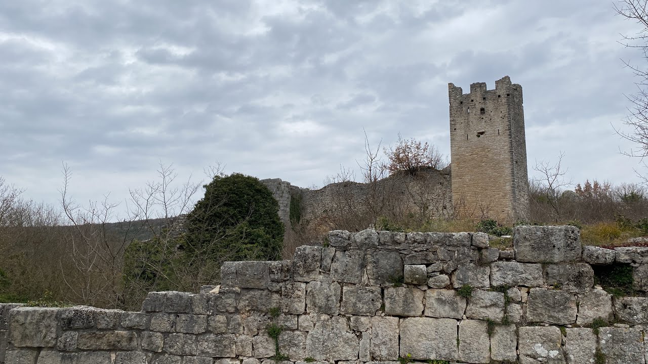 A Walk Through the Remains of Dvigrad (Istria - Croatia) 