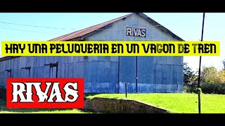 GENERAL RIVAS PUEBLO DE BUENOS AIRES, BICICLETAS APOYADAS EN EL FRENTE DE LA ESCUELA