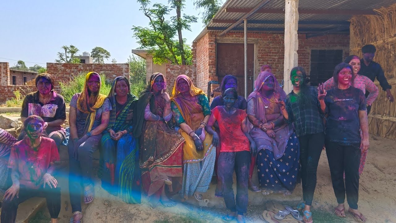 Happy Holi guy's || Holi celebration with family 😁||   Tanu Meena #comedy #funny #masti #youtube