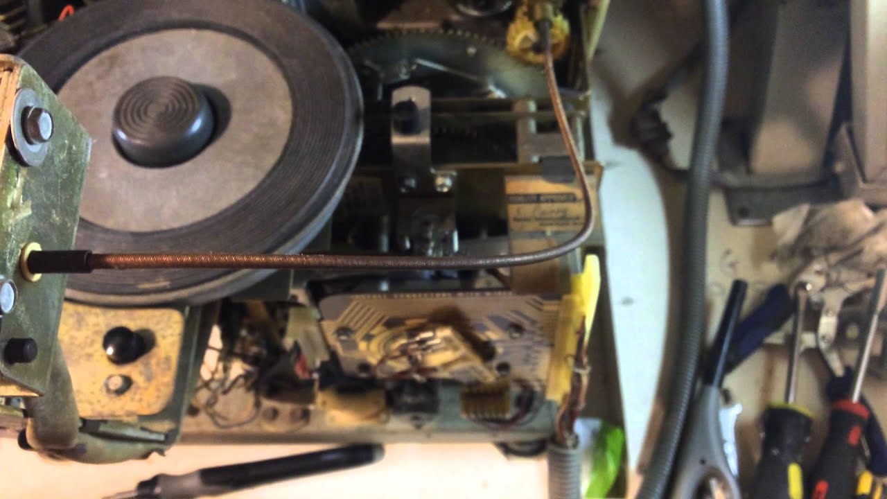 Rowe R74 Record player selection mechanism up close YouTube