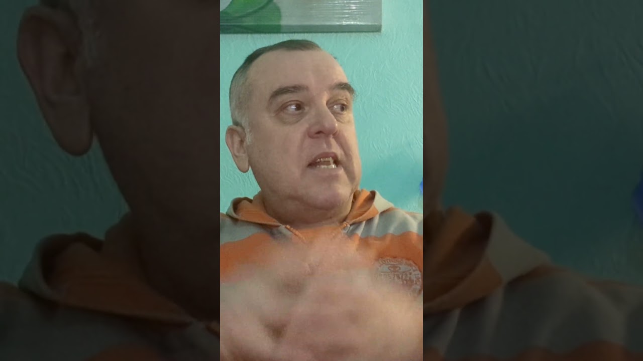 4в.  Чем Мага отличается от ЦК КПСС?