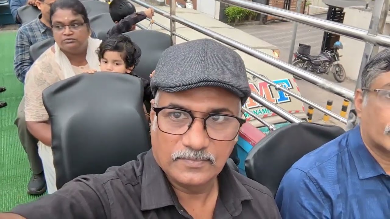 കൊച്ചി നഗരത്തിലൂടെ ksrtc ഡബിൾ ഡെക്കറിൽ, kochi city ride through ksrtc double decker. 