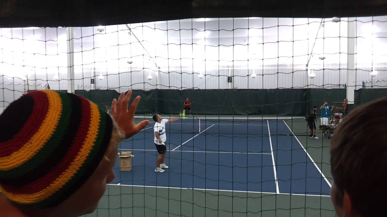 Isner & coach Craig practicing Wake Forest Indoor before W-S Open 2012