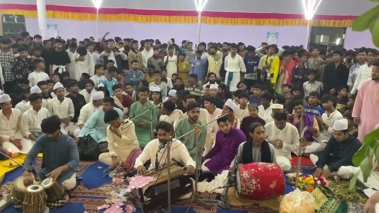 গাউসে ধন আশেকের..... 🙏