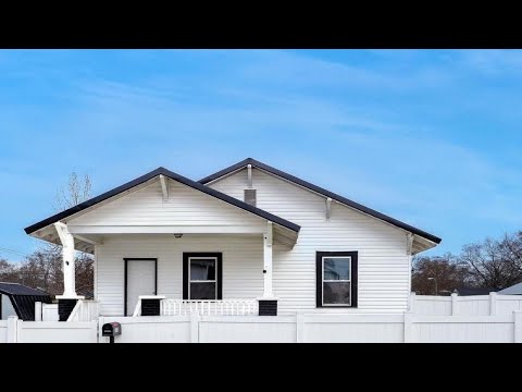 300 Florence Street, Clinton, SC home video tour