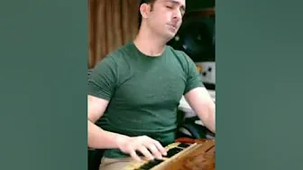 Apni Ankhon ke samandar me utar jaane de Apni Ankhon ke samandar me utar jaane de