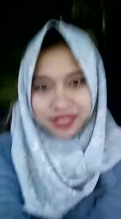 Cewek cantik ngajak ngopi