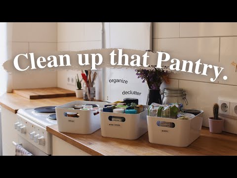 Organize my Pantry with me cleaning motivation