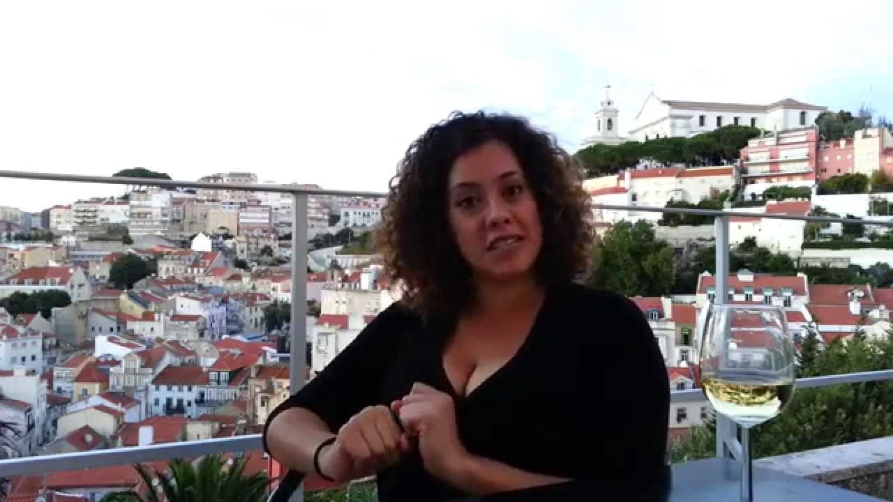 Peitos grandes, é sempre bom ?