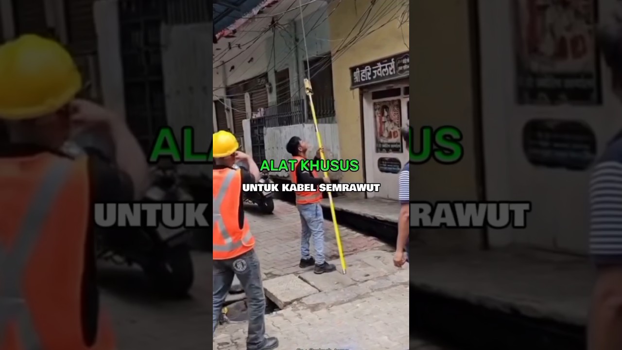 Alat memudahkan petugas PLN‼️