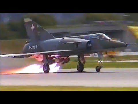Fighter Jet Takes Off Using Rockets #Shorts