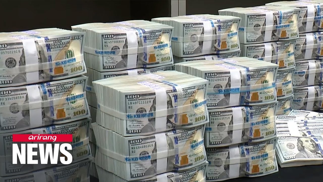 S. Korea's FX reserves fall slightly for 2nd straight month in Feb.