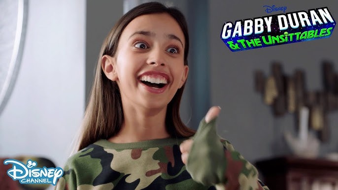 Videoclipe Gabby Duran Alien Total - That's What I'm Talkin' Bout 