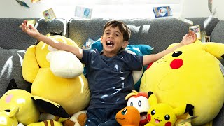 A Young Pokémon Collector Hits the Ultimate God Pack
