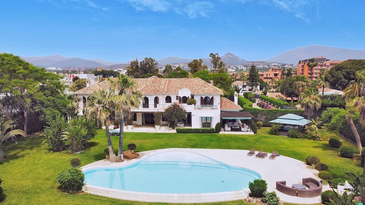 Villa Eucalipto for sale in Villacana Costalita Saladillo, Estepona