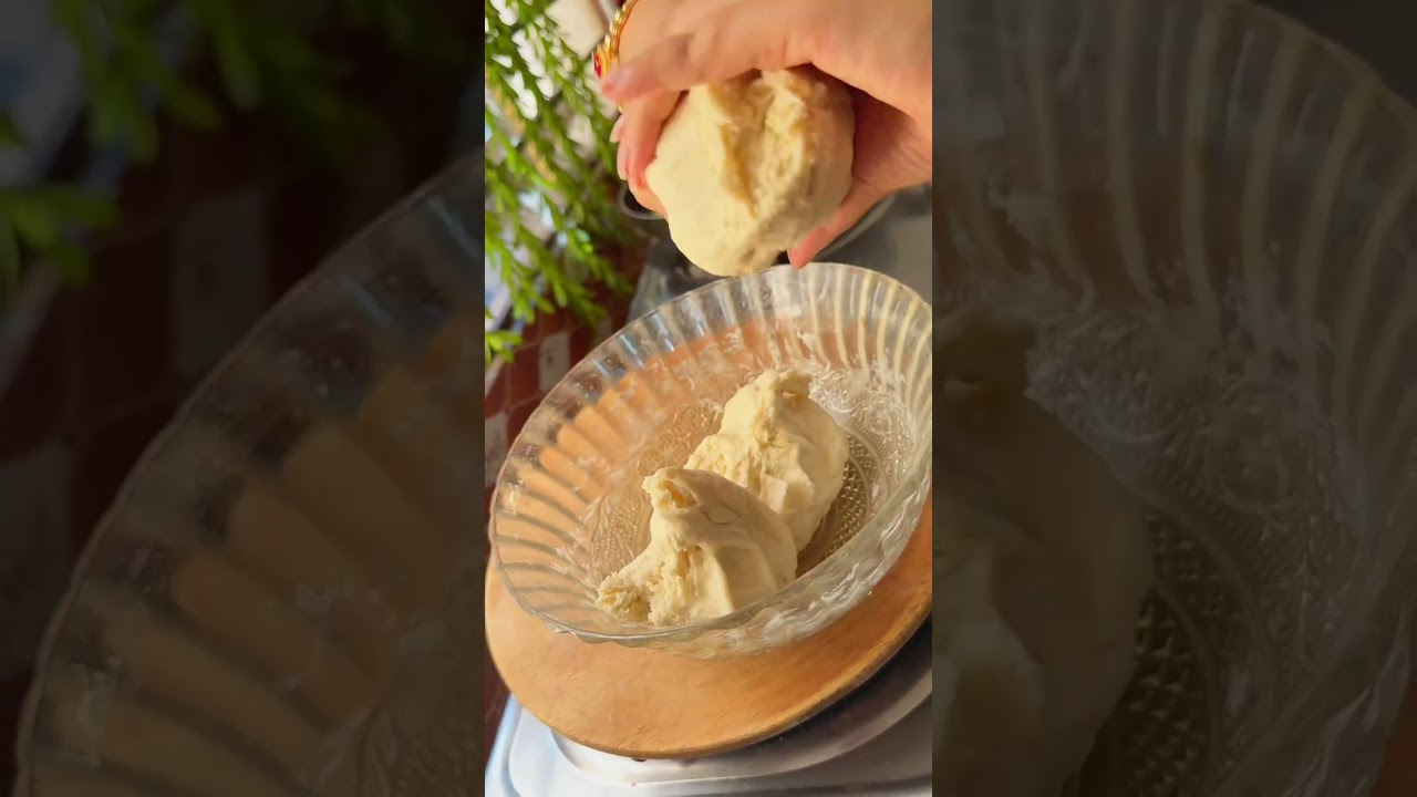 আমার ক্লাস শিক্ষক আমাকে প্রেমের প্রস্তাব দেয় কিন্তু আমি রাজি না হওয়াতে এটা করতে পারলো  (প্রথম পর্ব)