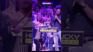 Tumse Milke Aisa Laga Tumse Milke by Shaan &amp; Bela Sulakhe Live HappyLucky Entertainment