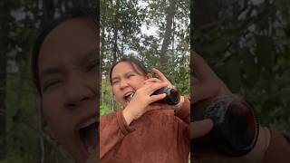 Download Lagu WOW!! SMART idea and USEFUL in forest #camping #bu ...🍾😡😱😆 MP3