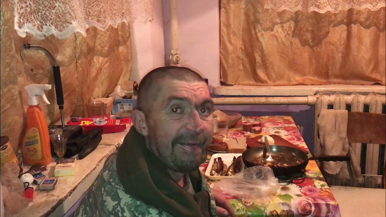 Витя гараж 62. Витя газ отпусти. Витя газ. Витя газ отпусти. Газ отпусти.