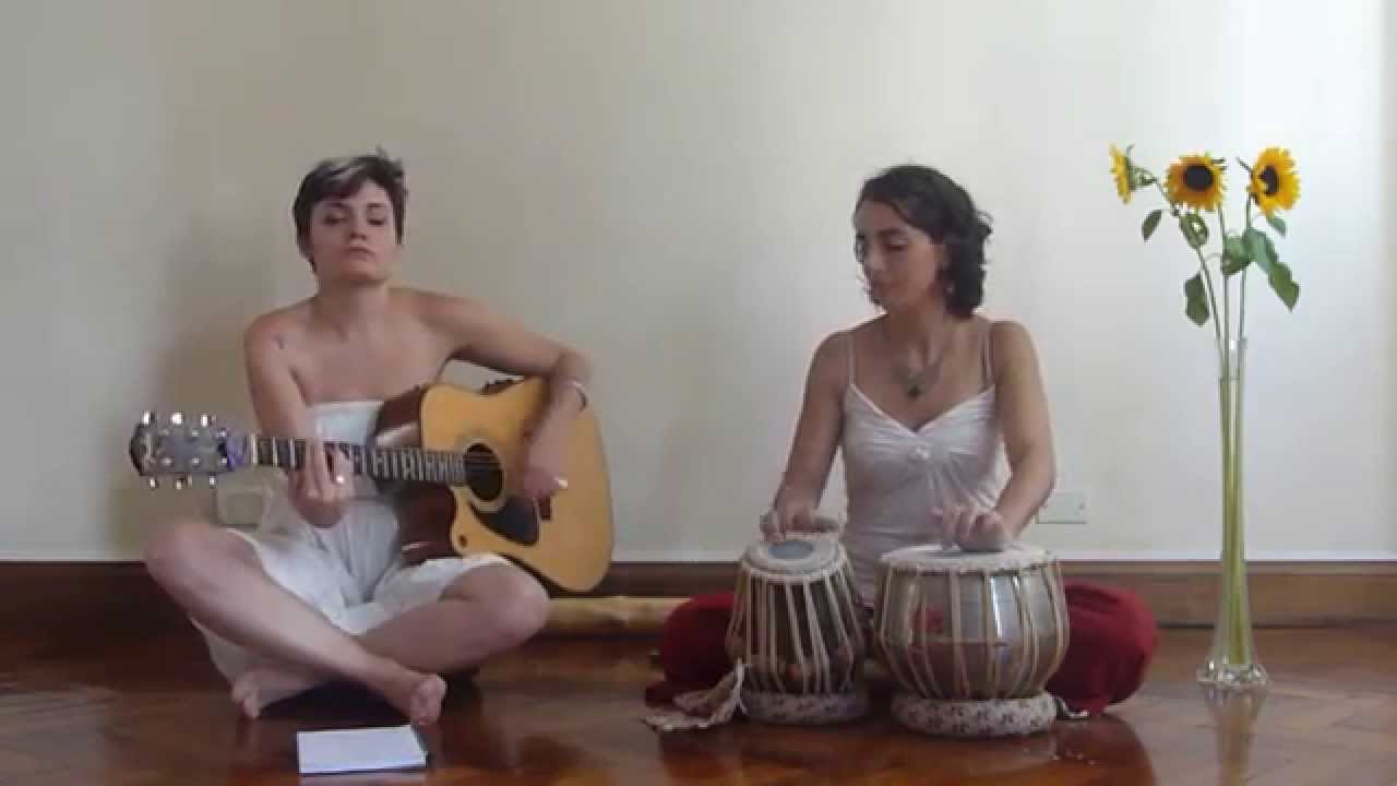 Mayuras  ( Ever so lonely- Sheila Chandra)