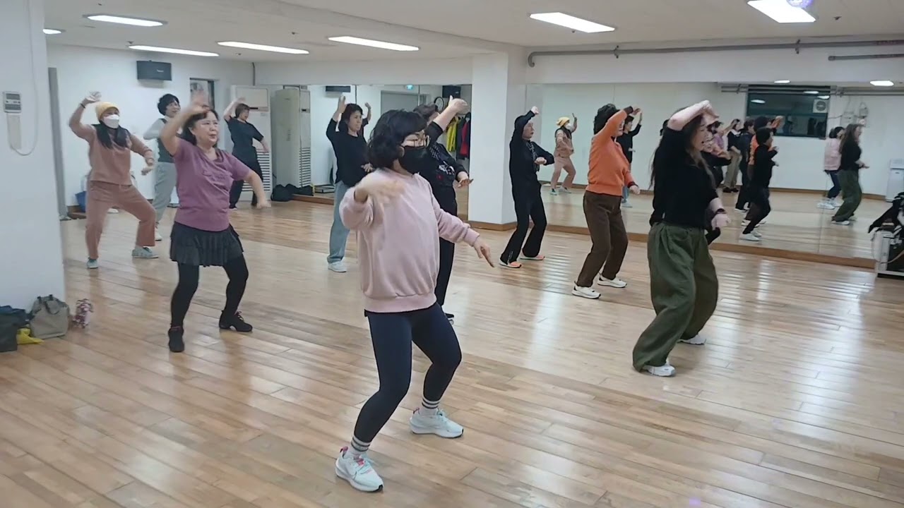 ##살리고##건강체조##시그니처건강체조##시니어로빅##실버댄스##관산동종합복지회관#고봉동종합복지회관##화목##회원수시모집