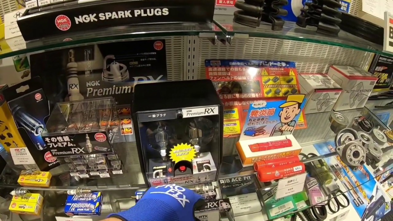 Как выглядят свечи NGK в Японии…