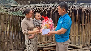 Thank you, Nam and Ju Son, for your love and for giving Tet gifts to Ly Thi Hoa and her son.