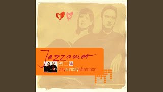 Video thumbnail of "Jazzamor - Fly Me to the Moon"