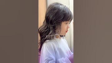 Cận cảnh nhan sắc “con gái” Ngọc Trinh - bé He khi cùng mẹ đi cinetour phim Chị Dâu