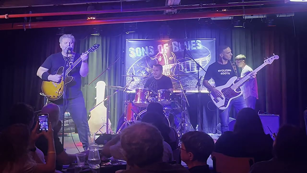 SONS OF BLUES - Mustang Sally - Wilson Pickett cover - Live at Para Oct.  2025
