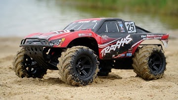 Traxxas Monster Slash in Mud | Beach Bash - BONUS Footage