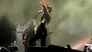 Video thumbnail of "Jamie Cook without guitar during 'Dancefloor' into 'Library Pictures' at Rock Werchter 2014"