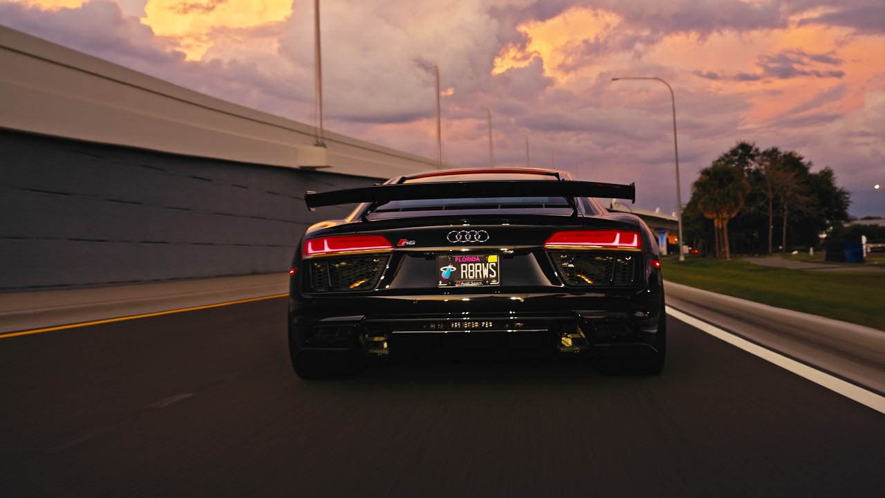Audi R8 V10 – Chasing Sunset [4K] - YouTube