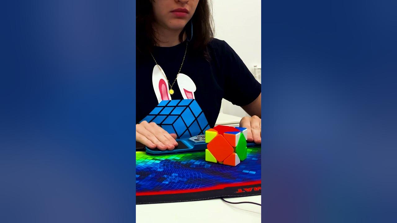 Este Cubo mágico impressiona por ser muuuuuito diferente do