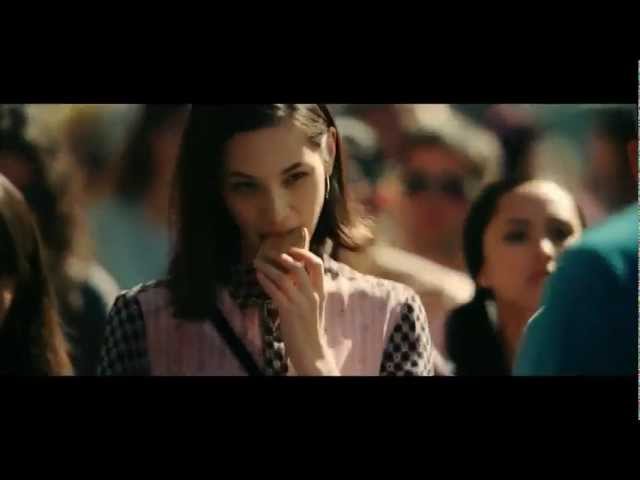 水原希子 ハーゲンダッツ クリスピーサンド 街角 篇 Cm もちふわcm動画研究所