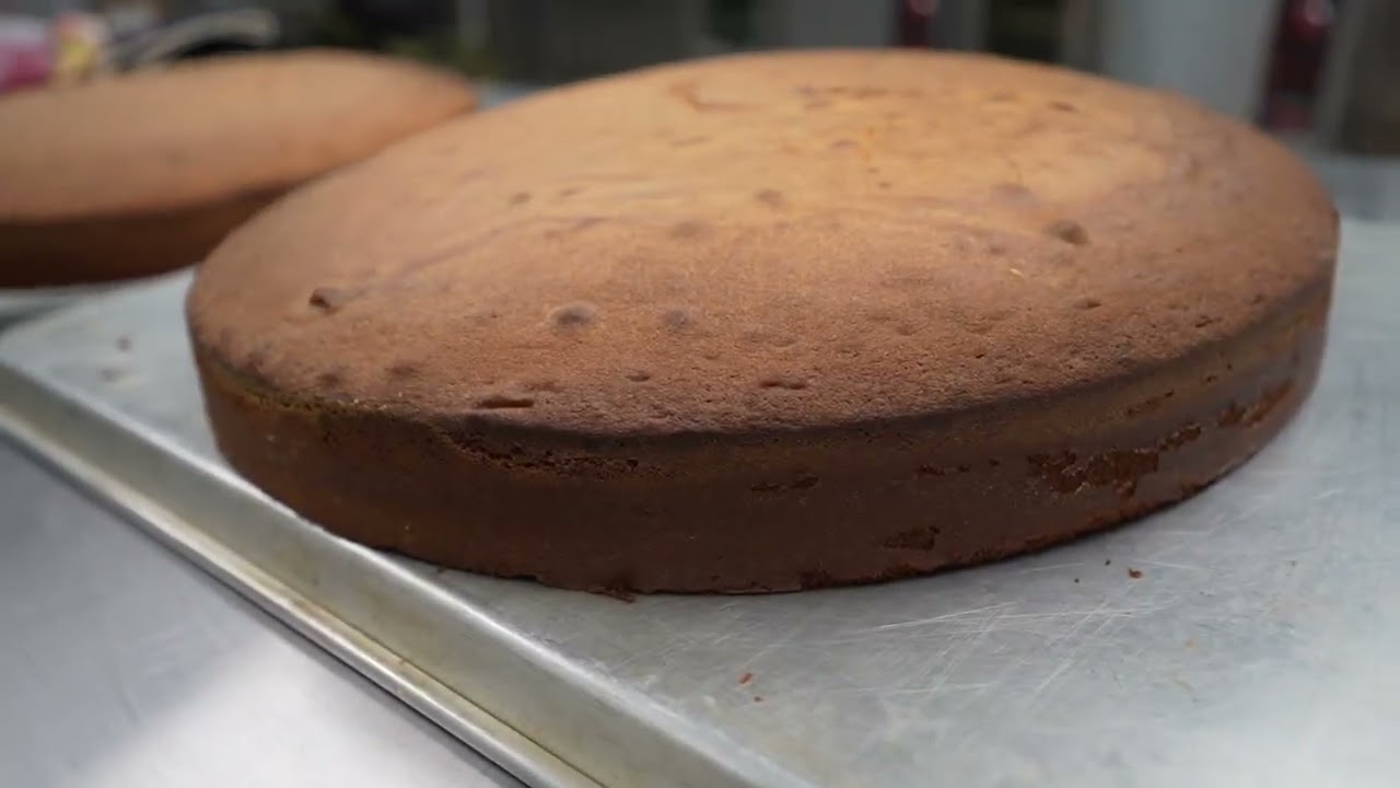 Arnie’s Bakery & Cafe is opening soon!