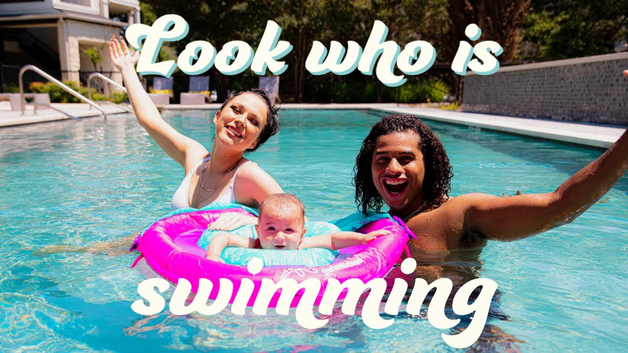 SWIMMING FOR THE FIRST TIME *ADORABLE* - YouTube