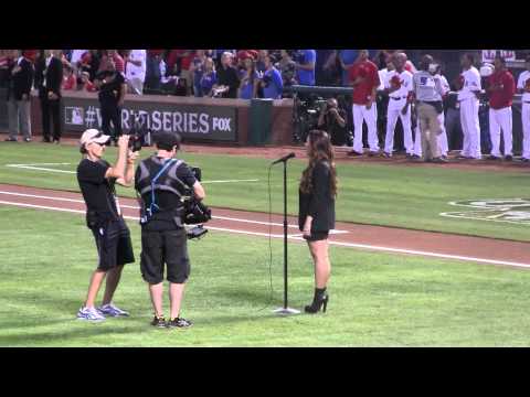Demi Lovato sings