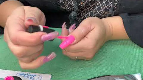 Tammy Taylor Weekenders Nail Kit Tutorial Review by Telsa