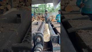 Wood machinery peeling core debarking process 😱🌲👌|#plywood #peeling #wood