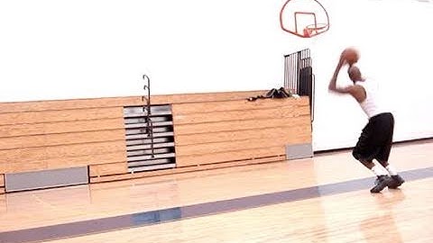 Dre Baldwin: Dribbling Pullup Jumpshot Counter Moves 1x, 2x, 3x Between Legs | Guard Scoring Tips