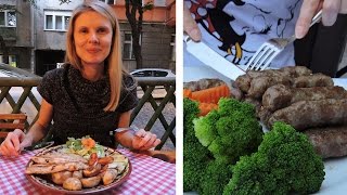 SERBIAN FOOD - Cevapi, Pasta, Burgers, Rakija (YUM)