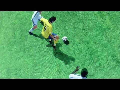 FIFA 10 demo - close control dribbling