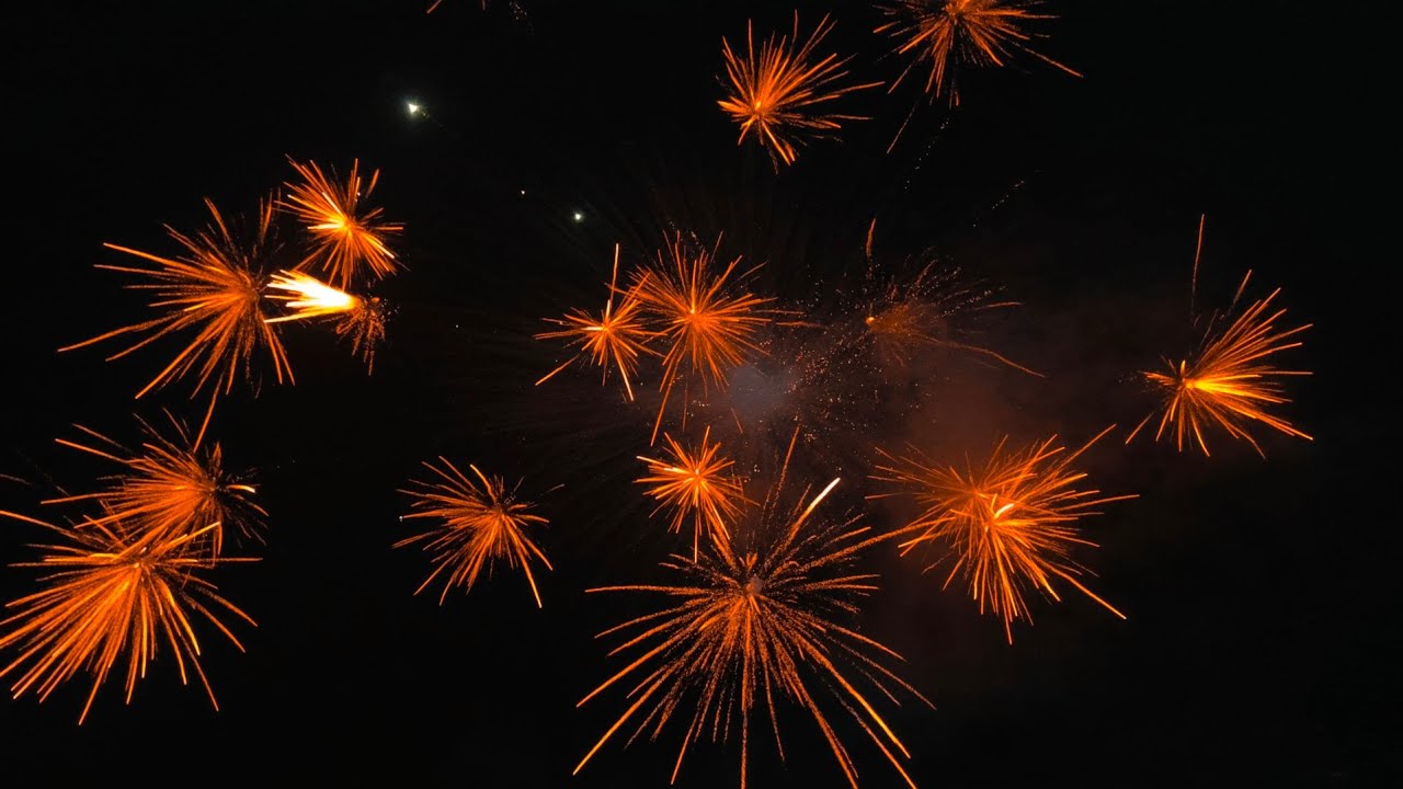 ആലംപാറ ദേവീ ക്ഷേത്രം നന്ദിയോട്, ഉത്സവ വെടിക്കെട്ട് 